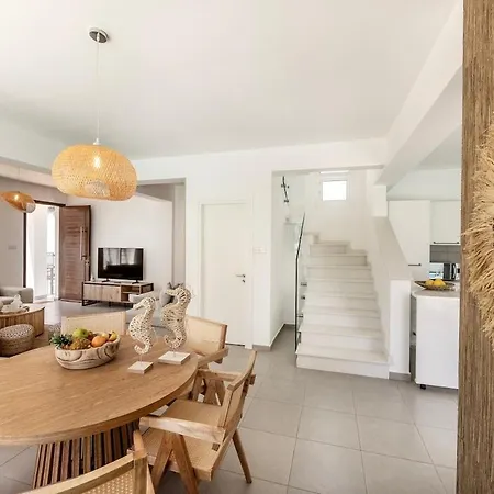 Vila Seasalt Paralimni