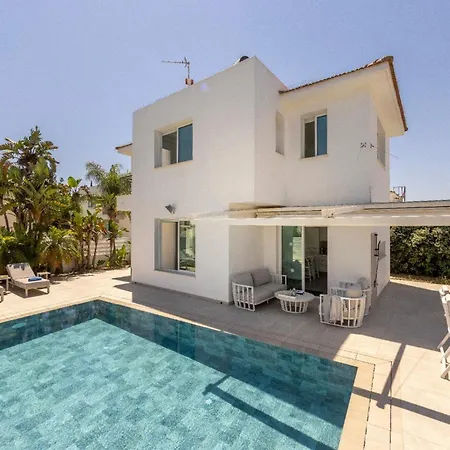 Seasalt Villa