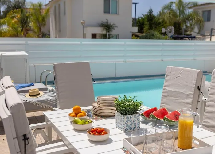 Seasalt Villa Paralimni